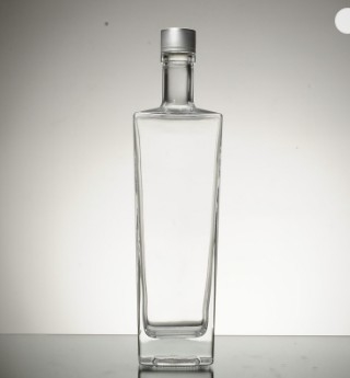 Basismaterial Super Flint Glas Custom Druck Quadrat Gin Flasche für und OEM Willkommen