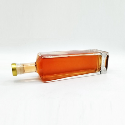 Quadratische 750 ml Glasflasche für Gin Rum Whiskey Vodka Spirituosen und Alkohol