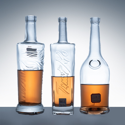 375 ml 500 ml 700 ml 750 ml 1000 ml Gin Whiskey Glasflaschen für den Wodka Bildschirmdruck