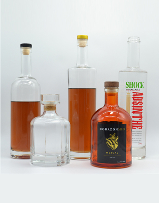 Einzigartige hellblaue Whisky-Geschwindigkeit 700 ml 500 ml leere Ginflasche für Alkohol