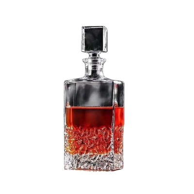 Verkauf von 750 ml Clear Spirit Glas Wodka Flasche leere Diamant-förmige Gin Flaschen