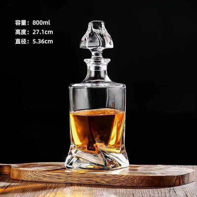 500 ml/650 ml/700 ml/800 ml Kristallweißglas Weindekanzer für hochwertige Brandy-Wodka