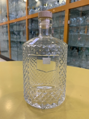 Ausgangsmaterial Kristallglas 500 ml 700 ml Leere Wodka-Weinflasche mit Korken