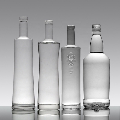 750 ml Glas Flaschen Akzeptabel OEM/ODM für Metalletiketten Rum Whisky Wodka