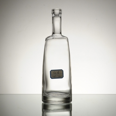 Super Flint Glas Material Glas Wodka Brandy Rum Alkohol Flasche für Frauen Körper geformt