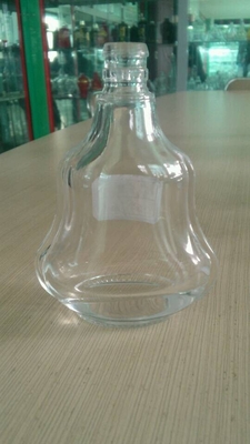 Industrielles Super-Flint-Glasmaterial 500 ml XO-Flasche für Getränke Alkohol Wein Whisky