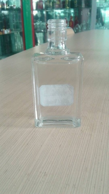 Industrielles Super-Flint-Glasmaterial 500 ml XO-Flasche für Getränke Alkohol Wein Whisky