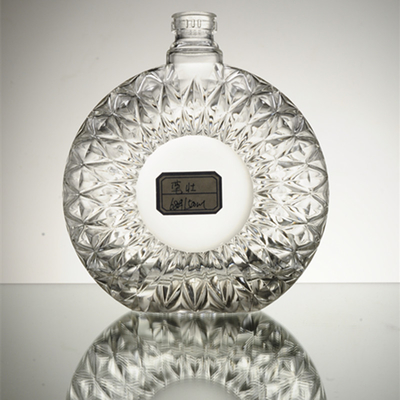 500 ml 700 ml Glasflasche für schicke Spirituosen Kork Versiegelung Typ Super Flint Glasmaterial