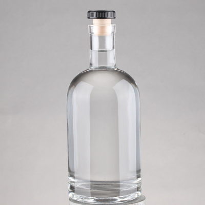 Kristallweiß 500ml 700ml 750ml Super Flint Glas Leerer Rum Klarer Alkohol Flasche Designer