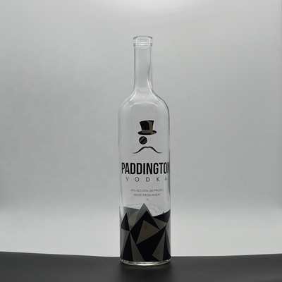 Kristallweiß 500ml 700ml 750ml Super Flint Glas Leerer Rum Klarer Alkohol Flasche Designer