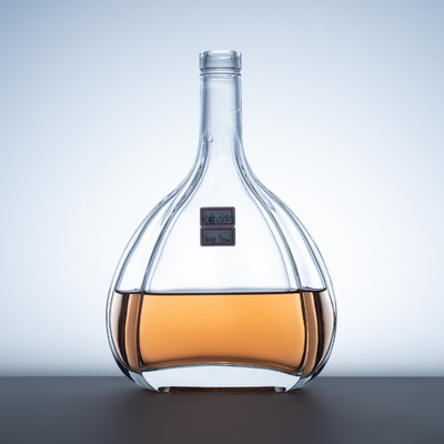 Körpermaterial Super Flint Glas Brandy XO Mini Champagnerflaschen mit Ahornblatt