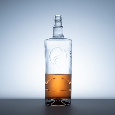 Körpermaterial Super Flint Glas Brandy XO Mini Champagnerflaschen mit Ahornblatt