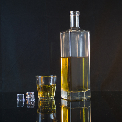 500 ml 750 ml 1000 ml Klarer Gin Rum Whiskey Glas Flasche mit Korkenverschluss