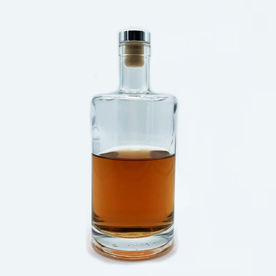 Super Flint Material Kragen Custom Leere 500ml Glasflasche für Whisky Unzerbrechliches Design