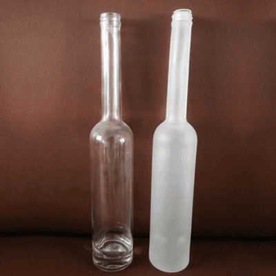 750 ml klare Glasflasche aus Super Flint Glasmaterial für Whisky