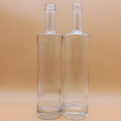 Super Flint Glaskragen Rund 700ml Kork Top Klarer Gin Flasche für Wodka-Enthusiasten