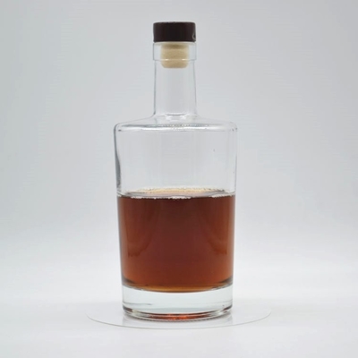 Material des Halsbandes Super Flint Glas 700 ml Schädelflaschen für Alkohol wie Wodka und Whisky