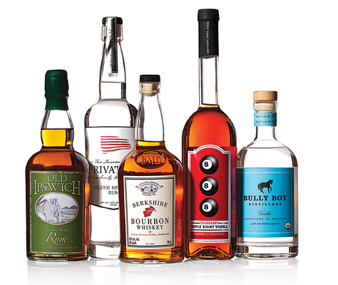 Warmstempeln Oberfläche Handhabung Glasflaschen für Wodka Gin Spirit 500 ml 1 Liter