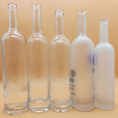 Ruisheng Super Flint 750ml Glasflasche kundenspezifische Verpackung und OEM