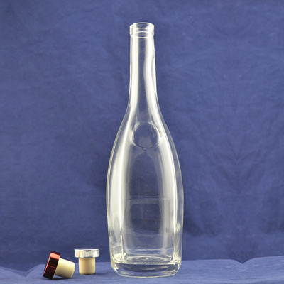 Persönliches Logo akzeptabel Klar weiß 750 ml Spirituosenflasche für Rum Wodka und Whisky
