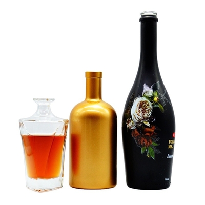 500 ml Olivenöl 250 ml 750 ml Leere Flaschen mit Patron Tequila Liquor Whisky Wodka