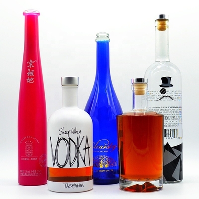 Glasflaschen 500 ml 750 ml Klarer leerer Gin Wein Whiskey Brandy Wodka mit SGS-Zertifikat