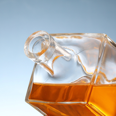 Super Flint Glasmaterial Custom Printing Quadrat Glasflasche für hochwertige Gin Flasche