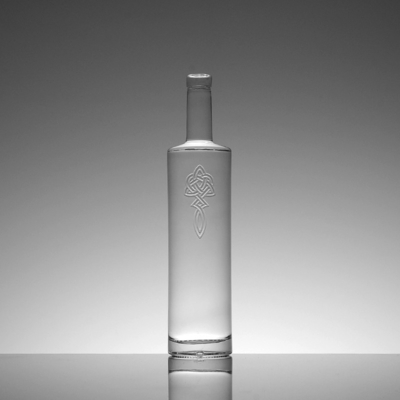 Individuelle Kristallglas-Flasche aus Italien mit Korkdichtung