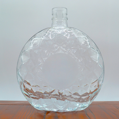Decal Oberflächenbehandlung Super Flint Glasmaterial Leere 750 ml Wodka Flasche für Spirituosen