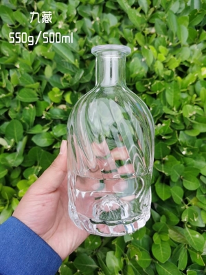 500 ml Super Flint Material klare weiße Glasflasche für Wodka Whiskey Gin
