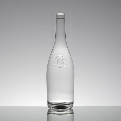 Logo-Druck kann Kristall-weißen Alkohol in 0,5L Schmetterlings-Glasflasche benutzerdefiniert