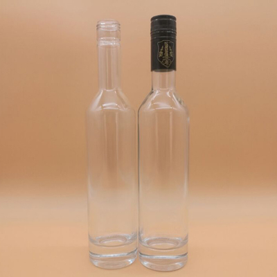 Super Flint Glaskragen Material 750 ml benutzerdefinierte Glas Vodka Flasche für Getränke
