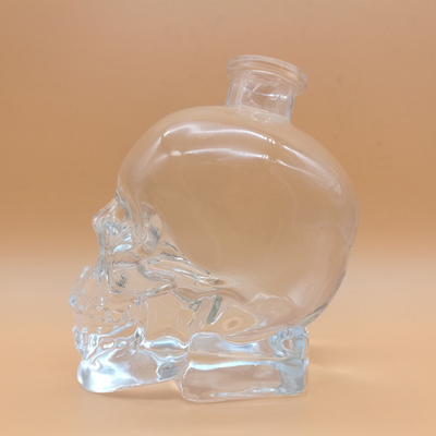 Custom 750ml Wodka Glasflasche in Raketenform für Getränke Online mit SCREW CAP