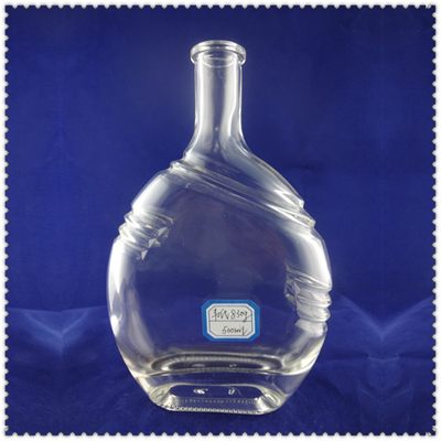 Durchsichtige 750 ml leere Ciroc-Wodka-Glasflaschen Botella mit durchsichtiger Gestaltung