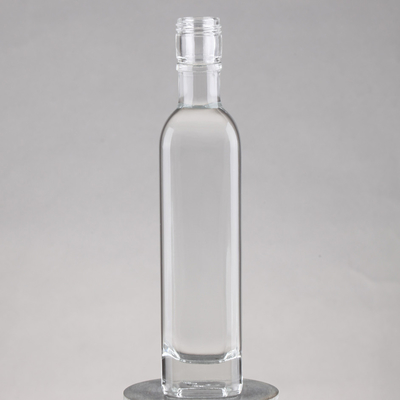 Kendo Super Flint Gute Qualität Metall Schraubkappe Glas Wodka Flasche Industriegetränke