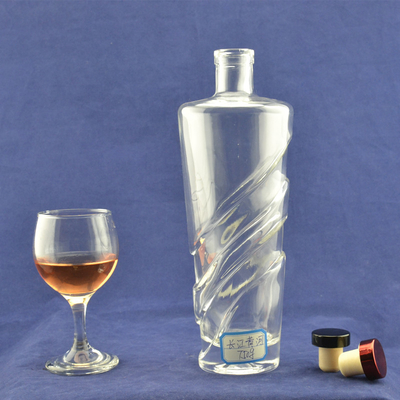 500 ml 750 ml Glas Wodka Whisky Flaschen Super Flint Glas Material und flache Basis Design