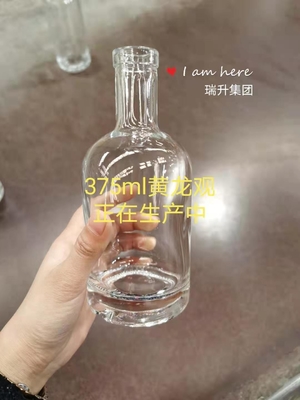 Decal 700 ml 1000 ml Druckschraubschraubdeckel Klar und gefroren Flachflasche Kaffee Glasflasche für Alkohol