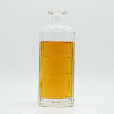Custom Design 750 ml Glas Flasche mit einzigartiger Form und Guala Versiegelung