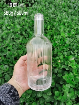Viereckige Glasflaschen für Spirituosen Wodka Gin Rum Whisky 700 ml Kork