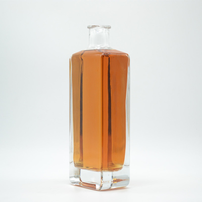 Maßgeschneiderte Quadratglasflasche für Spirituosen Gin Tequila Wodka 750 ml/700 ml/500 ml