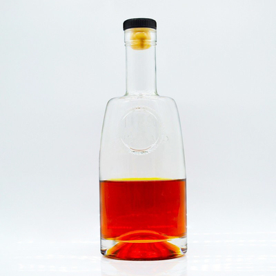 Industriegetränke 700 ml klare Glasflasche mit Kork und Super-Flickenglasmaterial