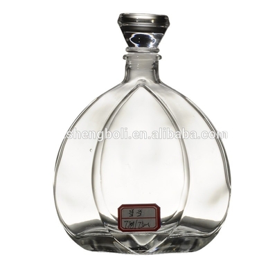 Kristall weiße Glasflasche für Getränke Fancy Design 500 ml 750 ml Wodka Whiskey Brandy