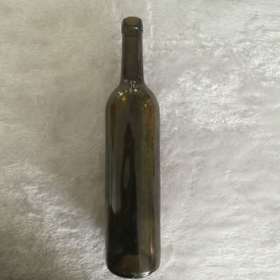 Rohfarbiges Glasmaterial Antike Weinflasche Tiefkühlprozess und TT Zahlungsfrist