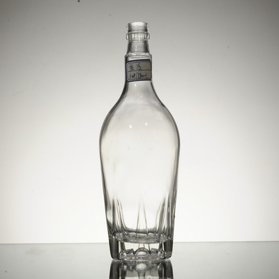 Flaschenhersteller bieten 750 ml Whisky Glasflaschen mit Super Flint Glasmaterial an