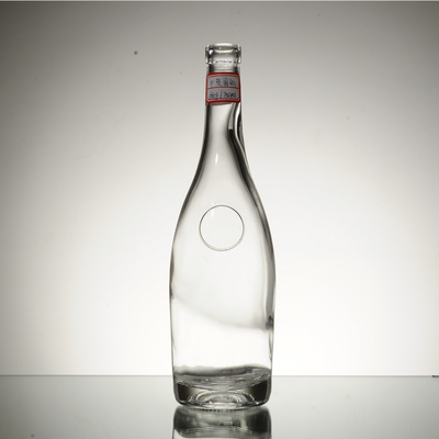 Flaschenhersteller bieten 750 ml Whisky Glasflaschen mit Super Flint Glasmaterial an