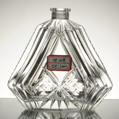 500 ml Frost Oberflächenbehandlung Schmetterlingsform Whisky Glasflasche für Wodka Verpackung