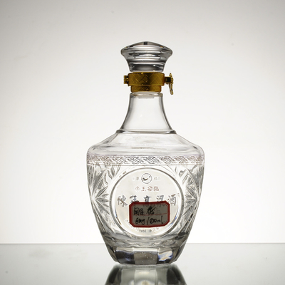 500 ml Frost Oberflächenbehandlung Schmetterlingsform Whisky Glasflasche für Wodka Verpackung