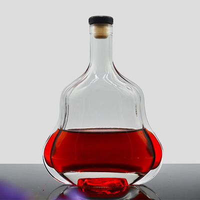 Quadratisch angepasste Tierflasche 500 ml 750 ml Glasflasche für Brandy Whisky Wodka