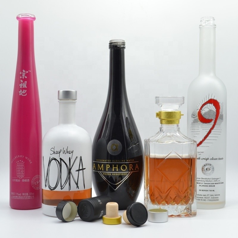 Whisky FOB und Luxus Custom Printing Leere Quadrat-Frostglasflaschen für Alkohol
