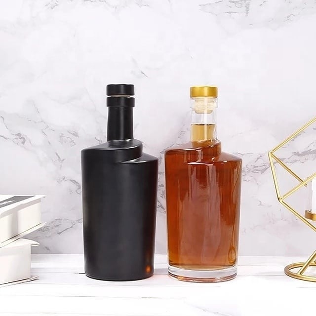 700 ml 750 ml leere Alkoholflasche mit Frostspray für Wodka Rum Gin Whisky Whisky Wein Likör